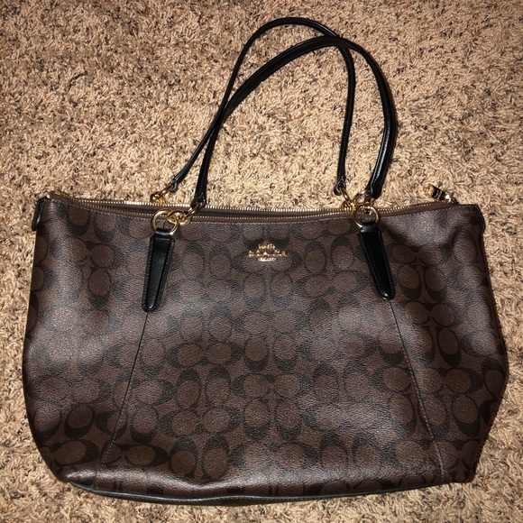 Coach Handbags - Ava Tote Signature Canvas Coach purse